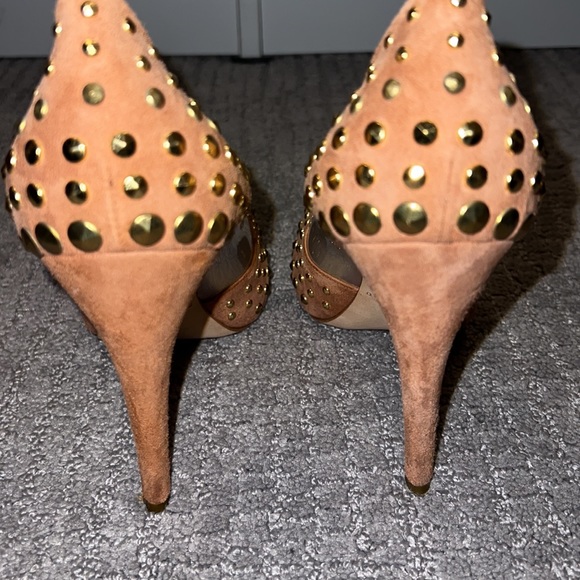 Brian Atwood nude suede studded platform heels sz 38.5 - Picture 6 of 9